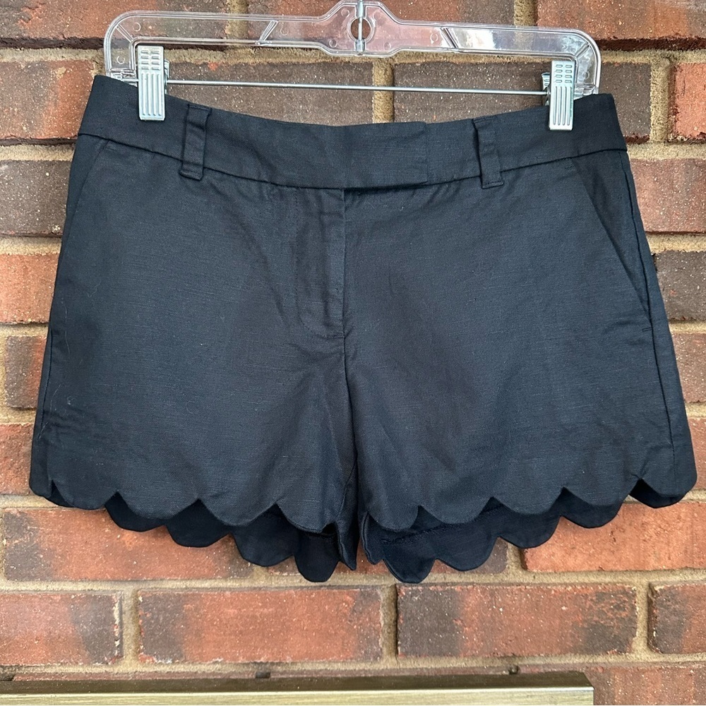 🛍️ j crew Black scalloped shorts new condition.
